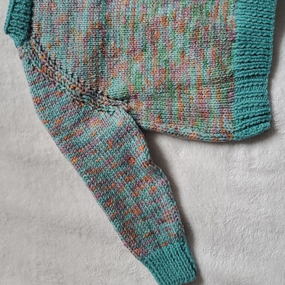 Brand New 100% handmade baby knitted sweater - Picture 8 of 11